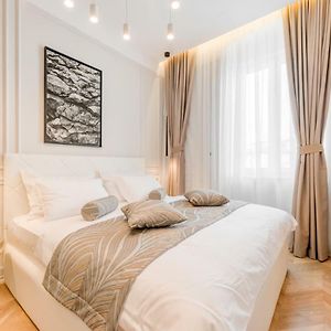 Luxury Rooms L'Avenue Split